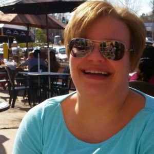 Meet your Posher, Gena